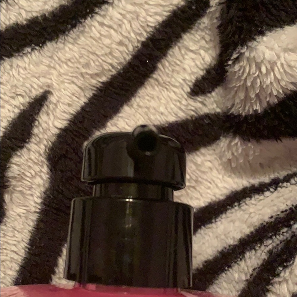 Pink coco lotion! - Picture 5 of 5